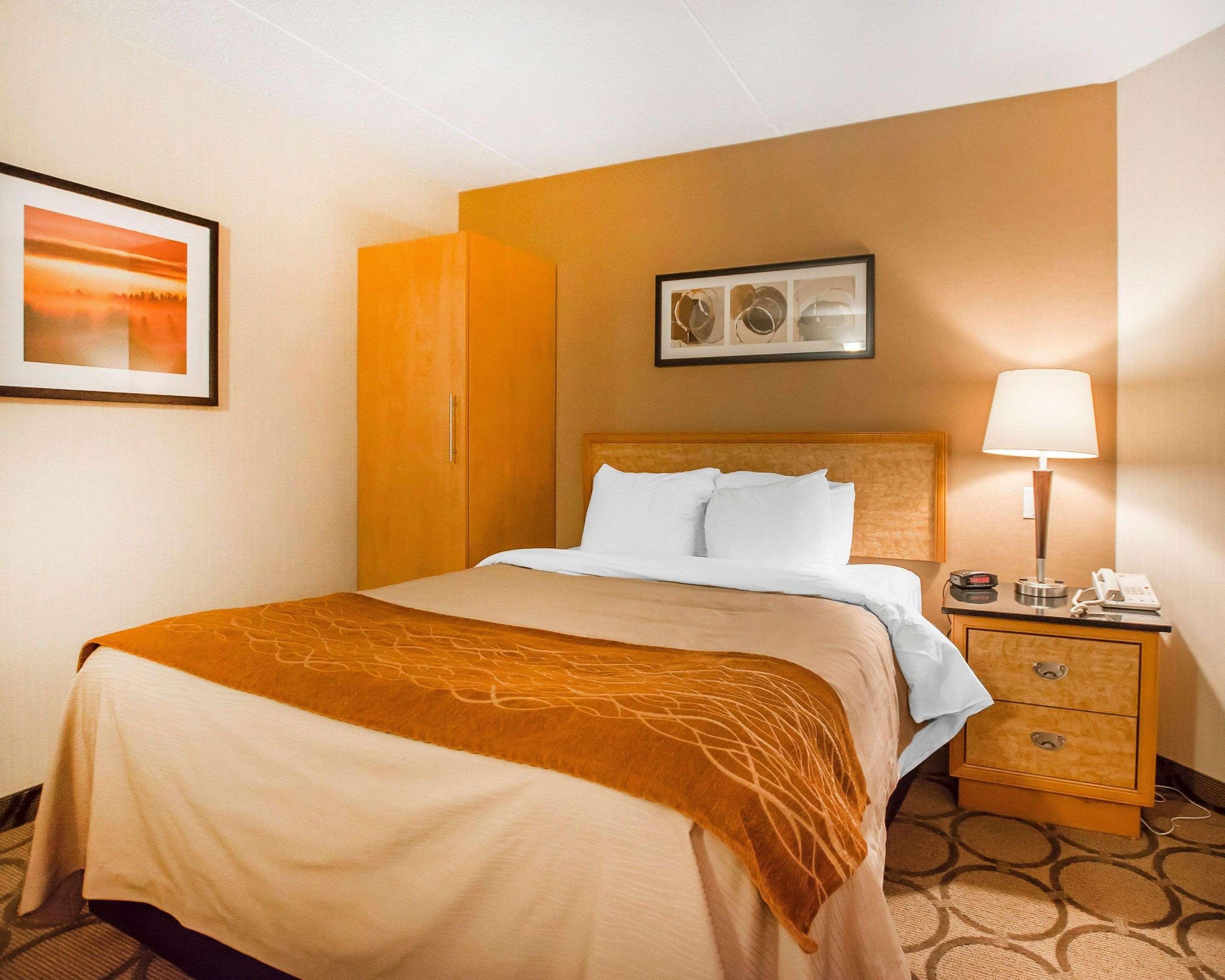 Comfort Inn Edmundston Exterior photo