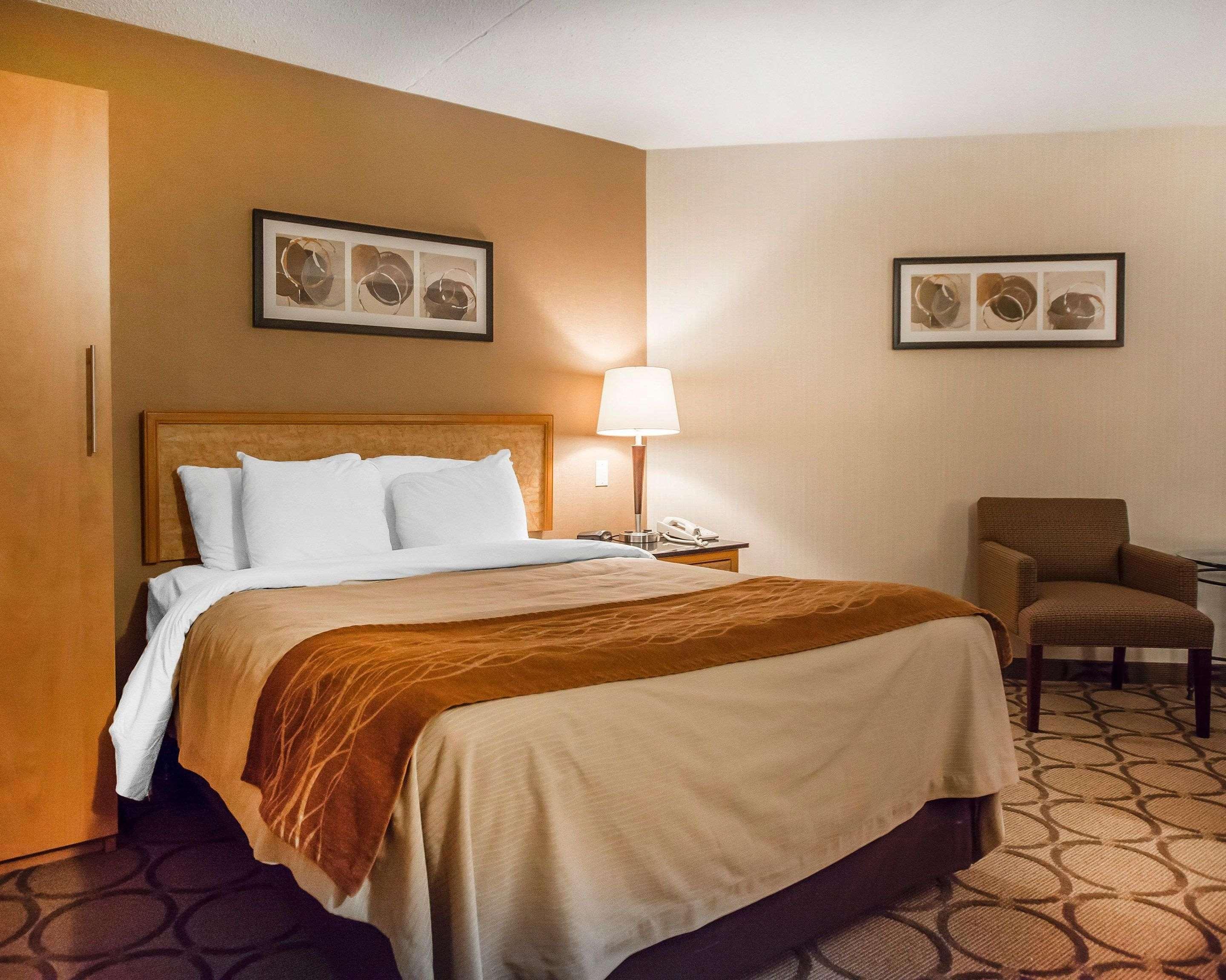 Comfort Inn Edmundston Exterior photo