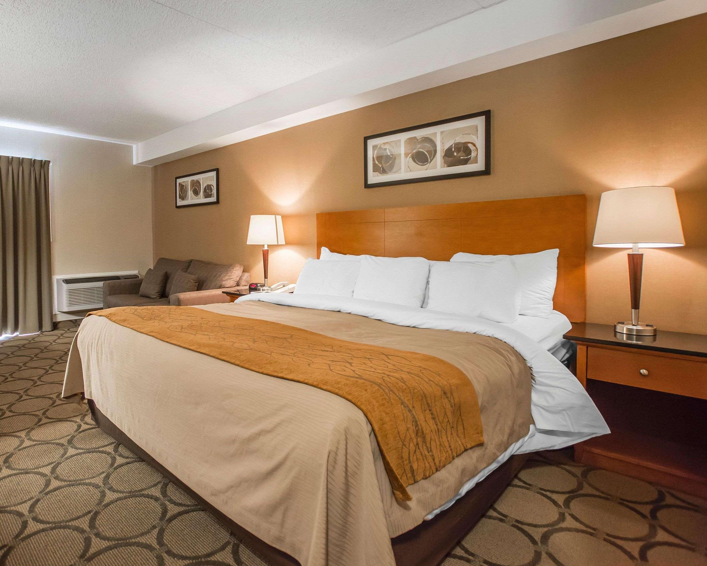 Comfort Inn Edmundston Exterior photo